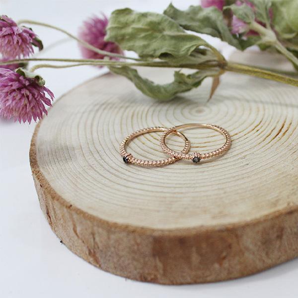 AN-Z JEWELRY - 14K Mash Mini Diamond Point Ring
