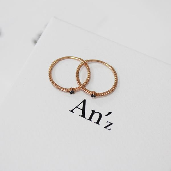 AN-Z JEWELRY - 14K Mash Mini Diamond Point Ring
