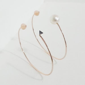 AN-Z JEWELRY - 14K Pink Triangular Horn Pearl Bangle Bracelet