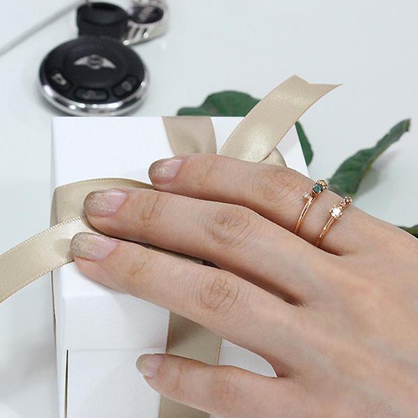 AN-Z JEWELRY - 14K Triple Diamond Ring