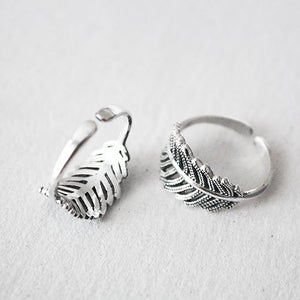 MABEL - Bold-Free Silver Ring With Leaves - Silver 925